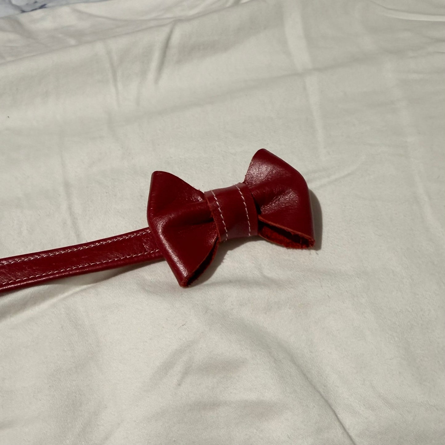 ADJUSTABLE BOW BELT | DEEP RED LEATHER