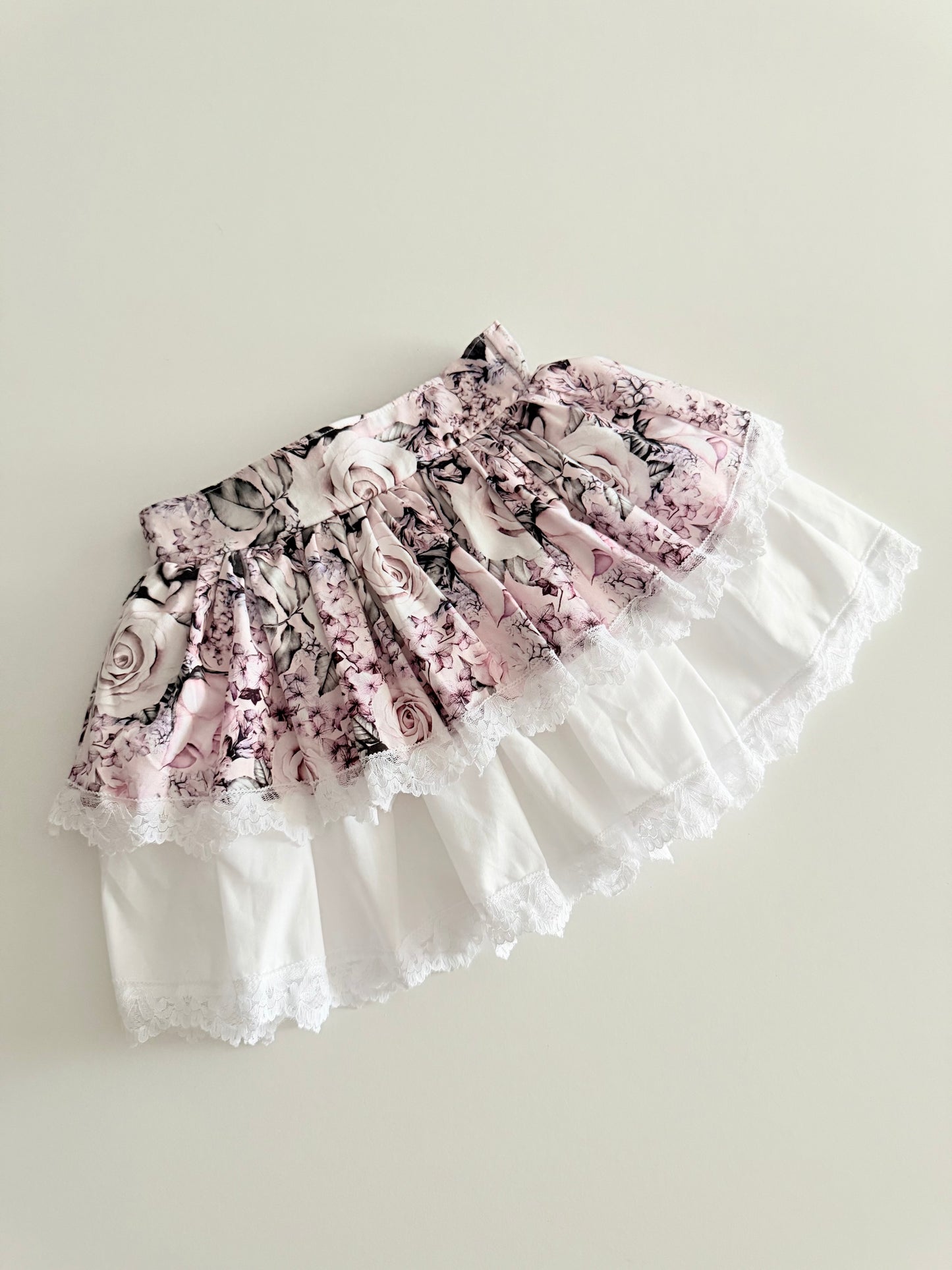 LOLITA SKIRT IN STOCK | PYPER