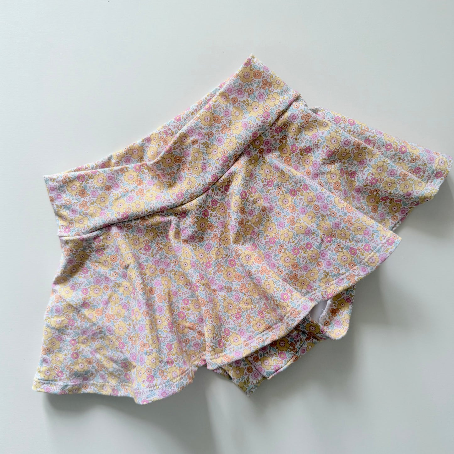 SKIRTED BUMMIES | DITSY FLORAL SIZE 5