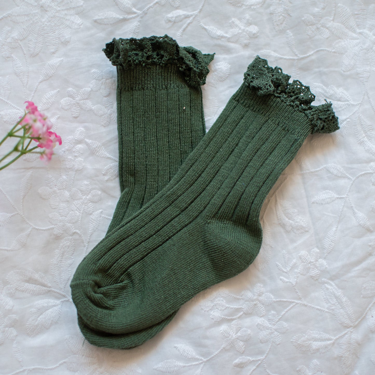 ANKLE RUFFLE SOCKS | FORREST GREEN