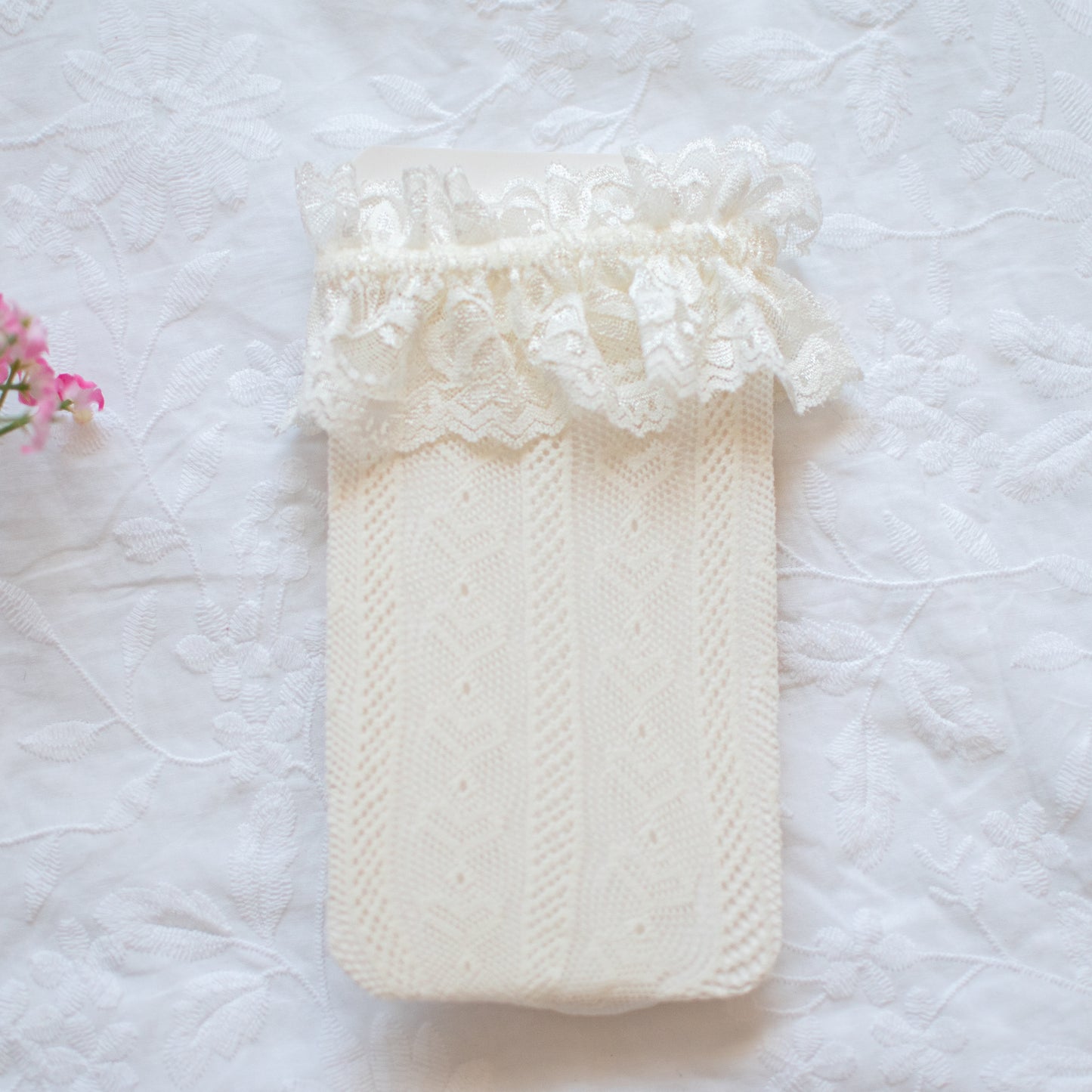 VINTAGE SWEETHEART SOCKS | CREAM