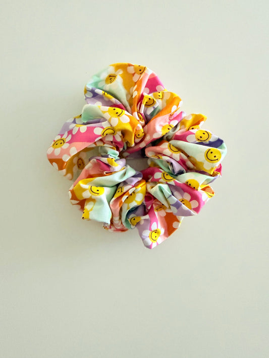 SCRUNCHIE | IZZY