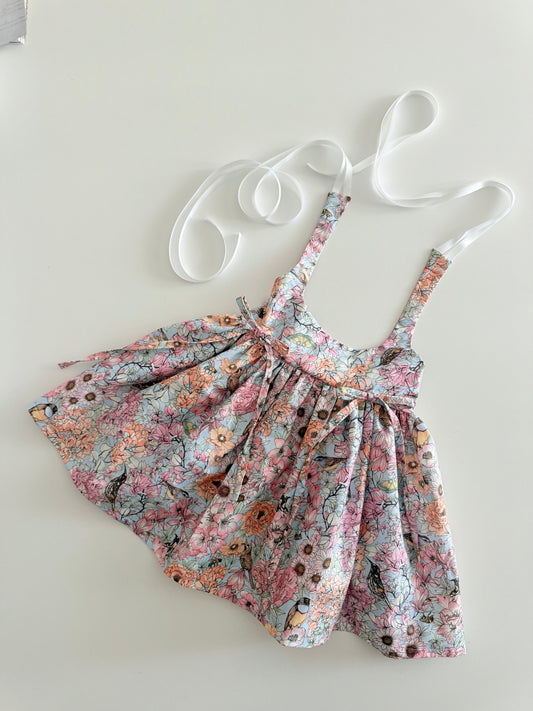 Simple skirt with added bow detailing
