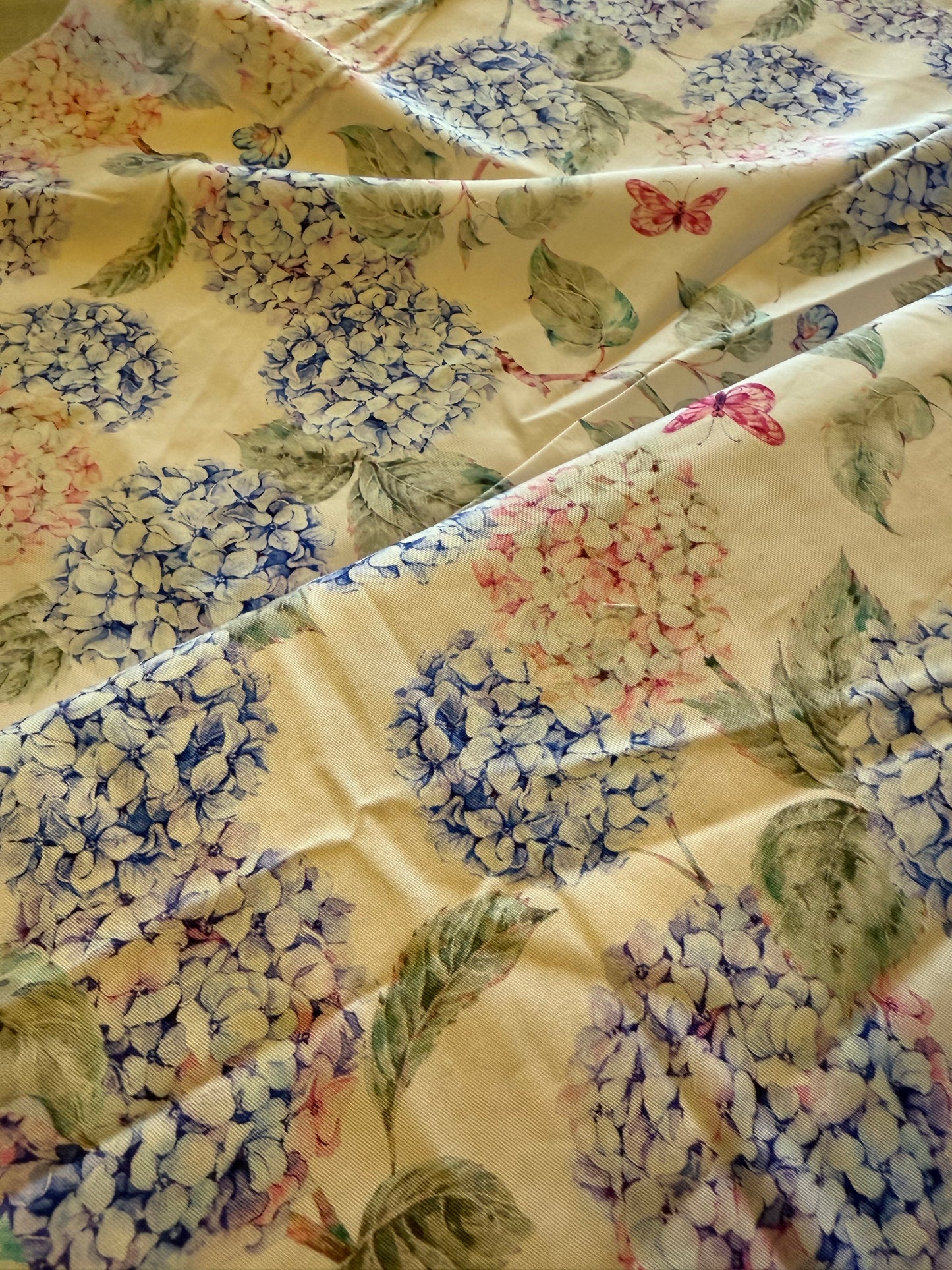 WOVEN FABRIC | 33