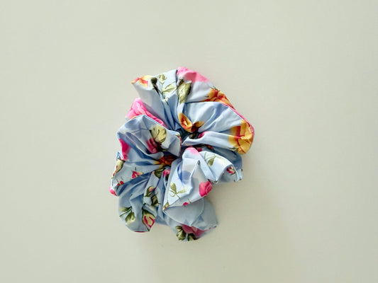 SCRUNCHIE | KAYLEE