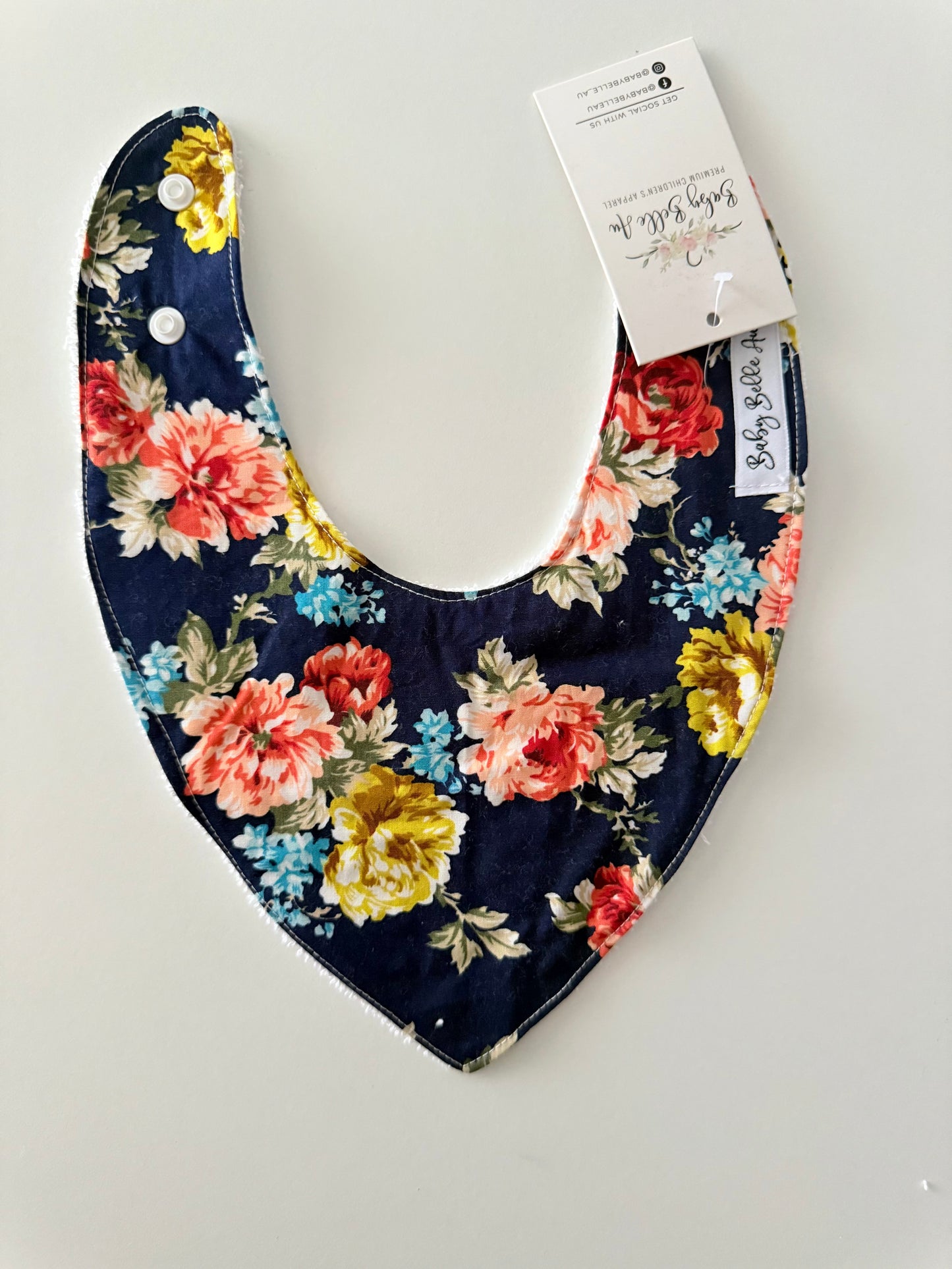 DRIBBLE BIB | NAVY FLORAL