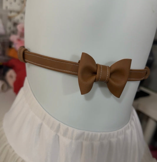 ADJUSTABLE BOW BELT | TAN FAUX LEATHER