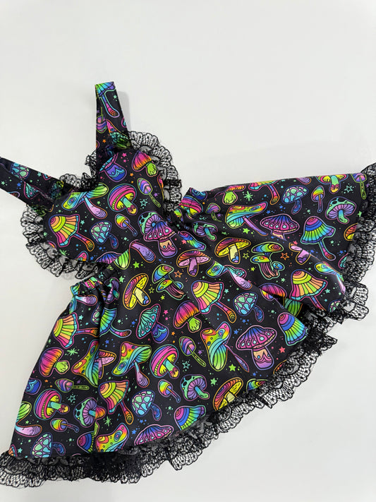 HEART SPINNY PINNY | MAGIC MUSHROOMS