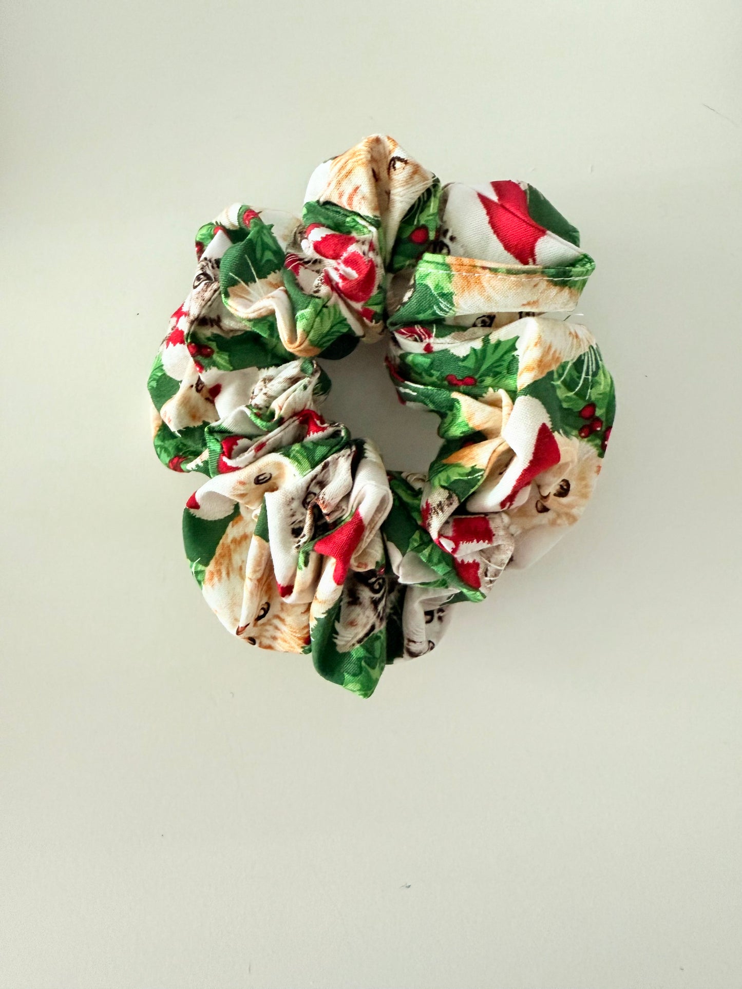SCRUNCHIE | CHRISTMAS KITTIES