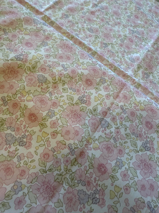 WOVEN FABRIC | 40