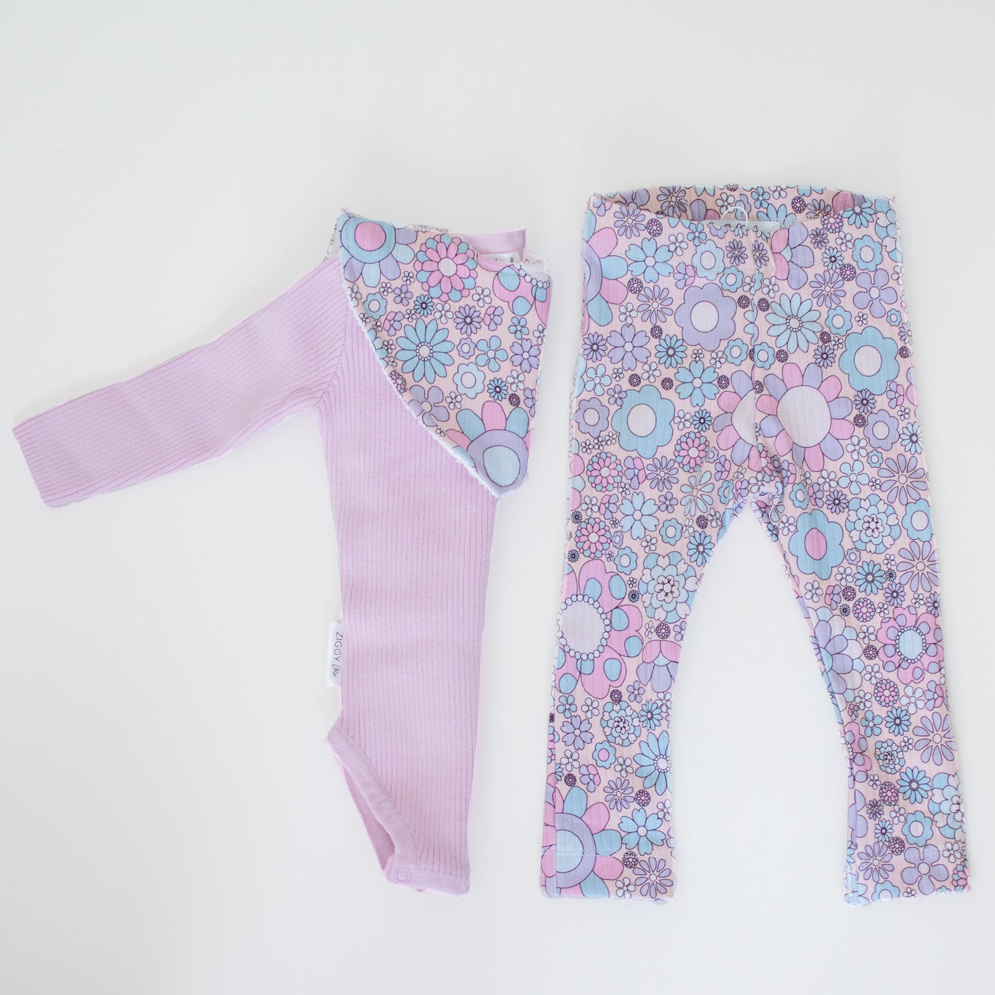 RIBBED LEGGINGS | APRIL