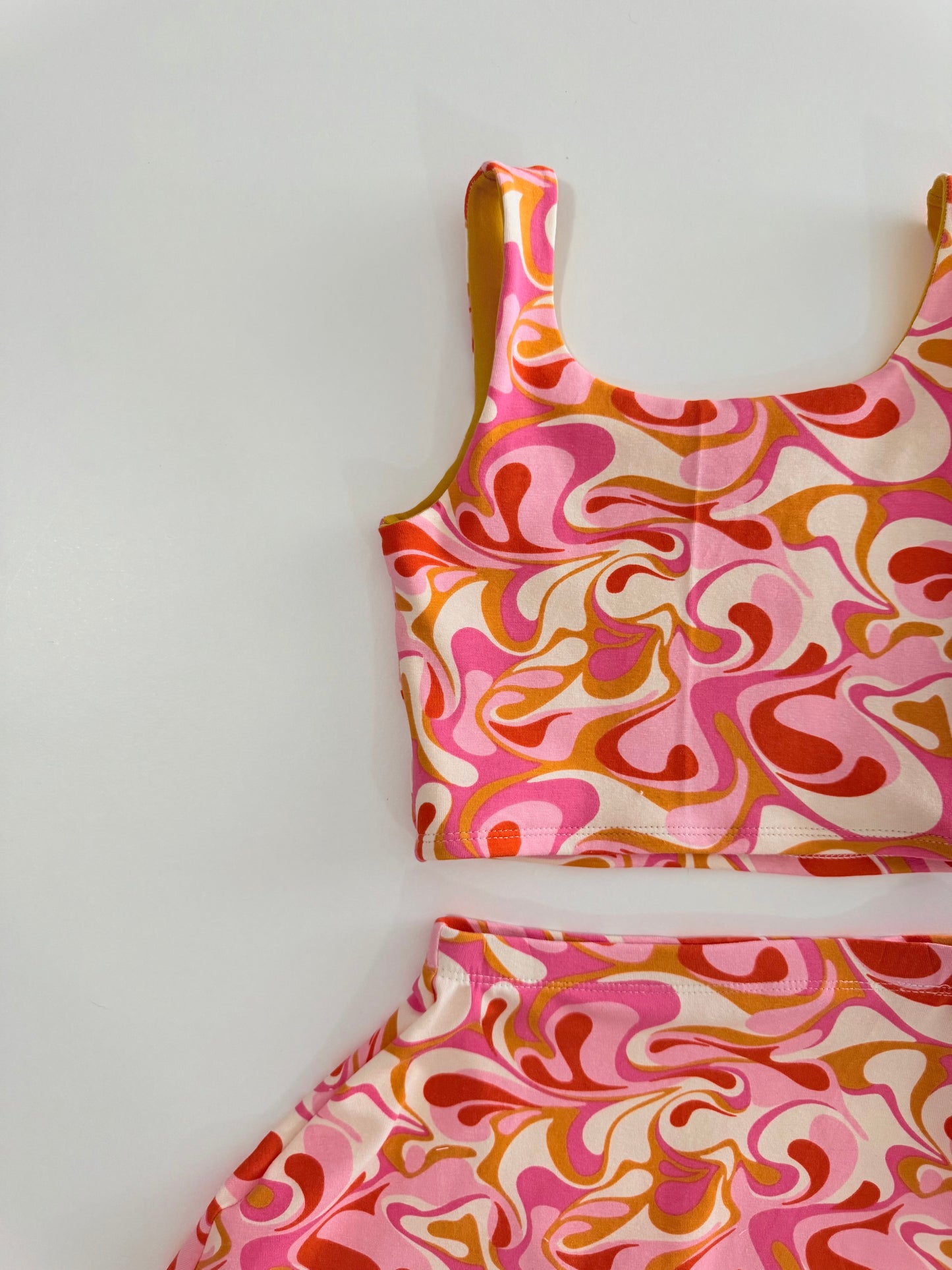 ARIA SET | RETRO SWIRL