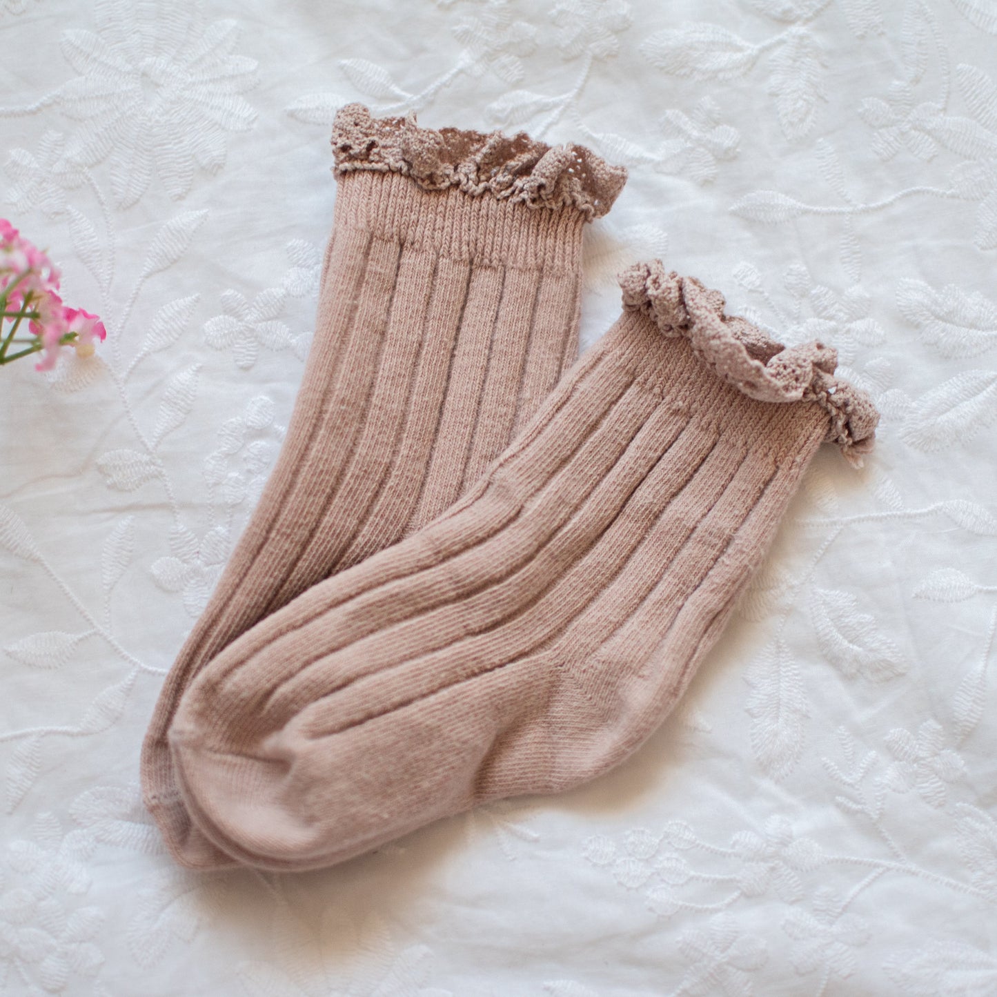 ANKLE RUFFLE SOCKS | DUSTY PINK