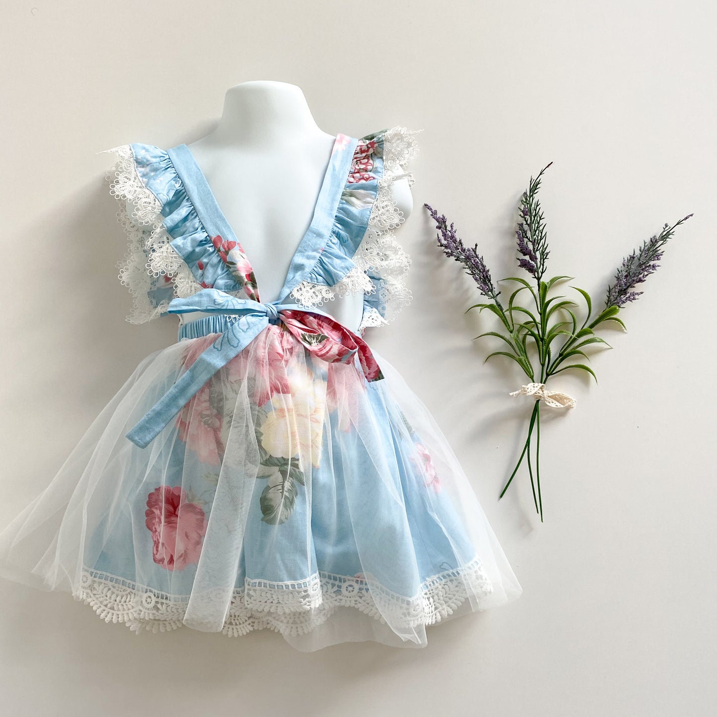FAIRY FLUTTER PINNY | AVERY